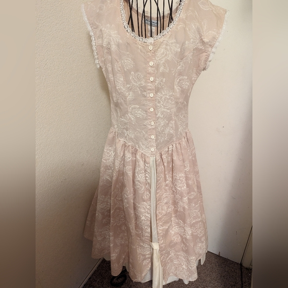 Pea Patch Multi layer Gunne Sax like dress/ 7 - Picture 8 of 10